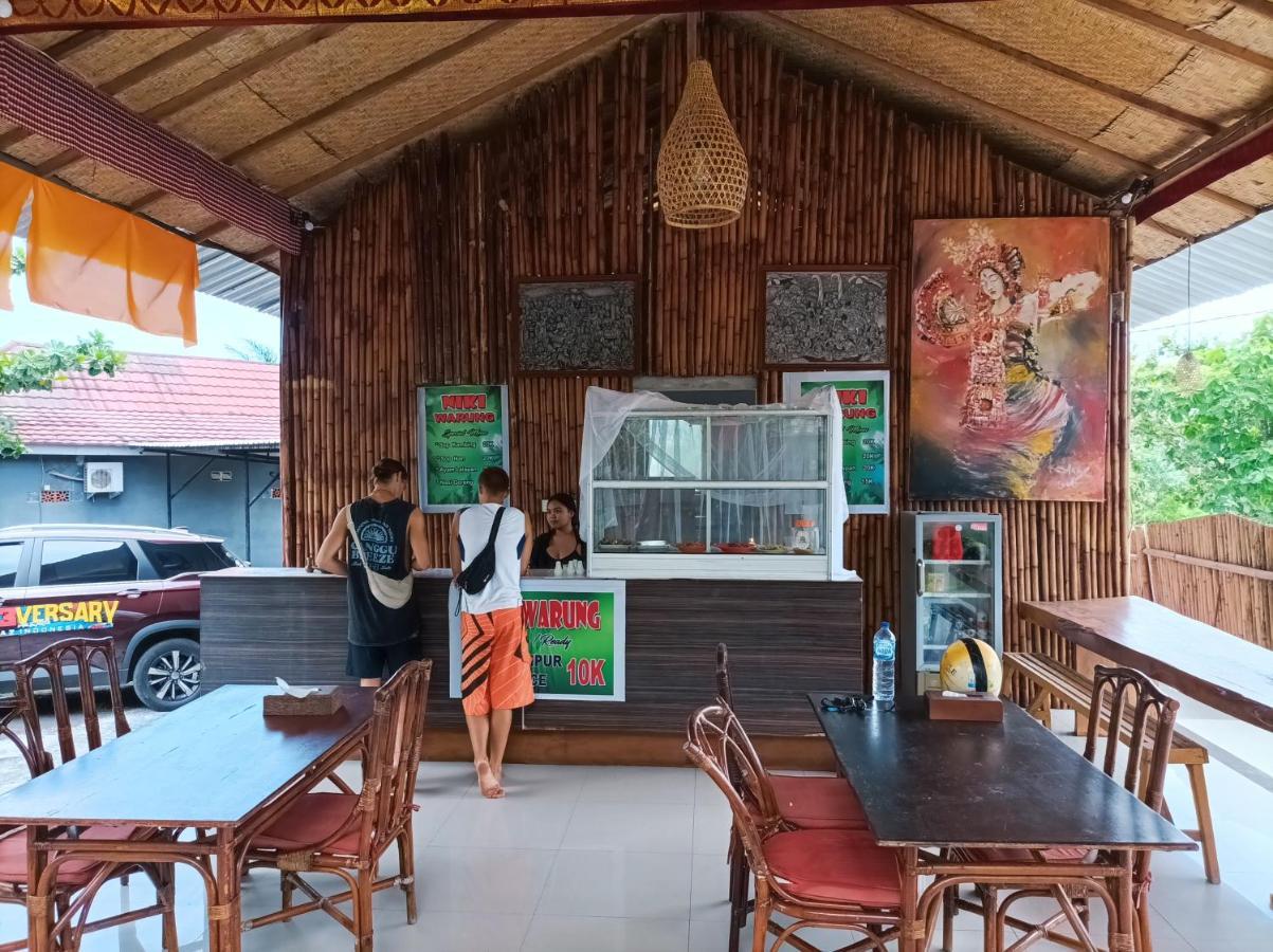 Agung Balangan Homestay 金巴兰 外观 照片